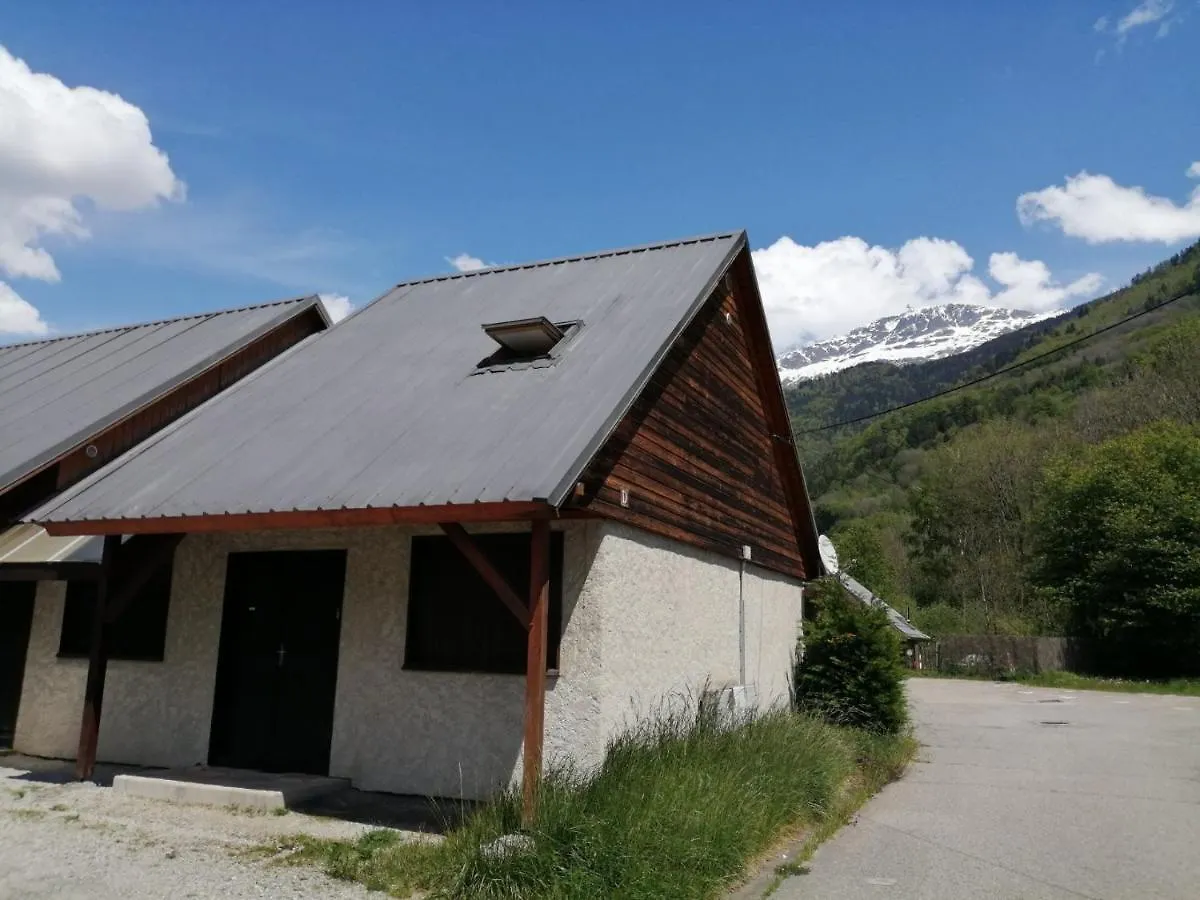 L'Eau Dolle, Maison 8 Personnes Avec Jardin Au Bord De La Riviere Et A Proximite De La Remontee Mecanique Villa Allemont